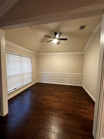 Building Photo - 401 Sagebrush Trail