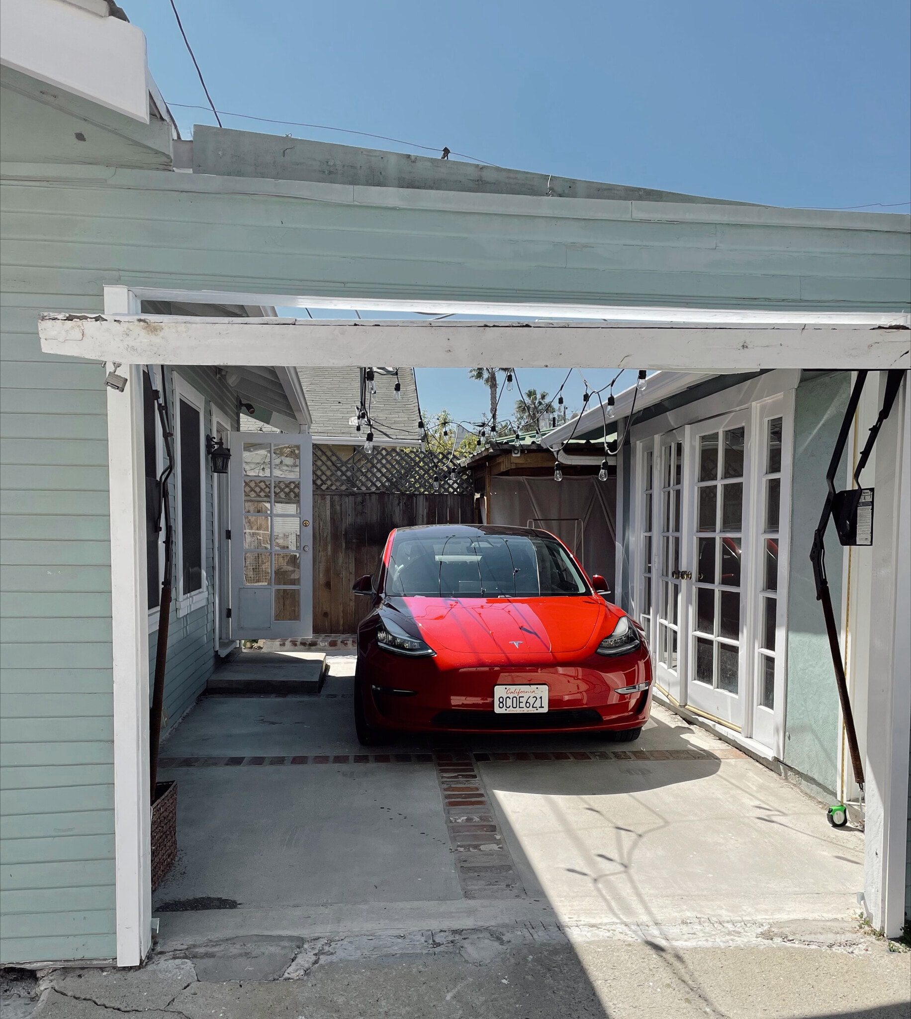 Parking spot with garage door - 2213 Arizona Ave