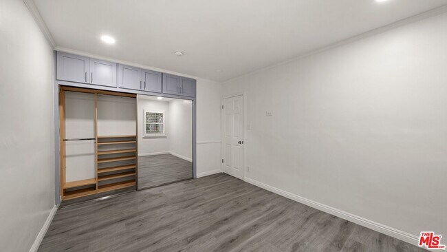 Building Photo - 6311 S La Tijera Blvd