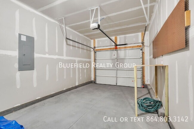 Building Photo - 1675 Wren Crk Rd