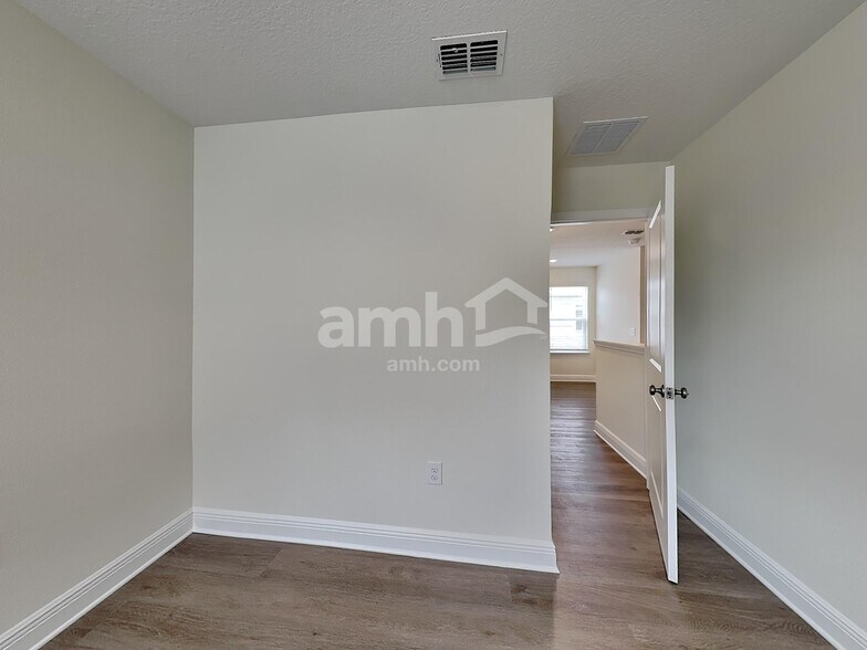 Building Photo - 4759 Tributary Ln