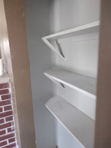 Building Photo - 8330 Clough Pike