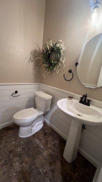 Powder room (downstairs) - 18439 Rogers Bend