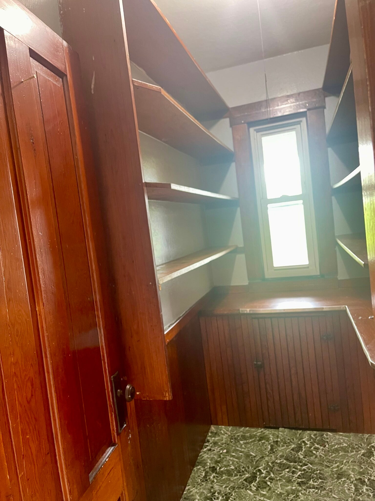 Pantry - 348 Rollstone St