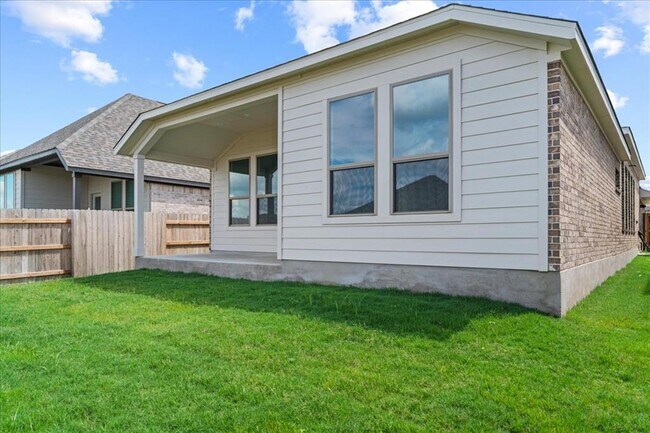 Building Photo - 154 Blackborrow Dr