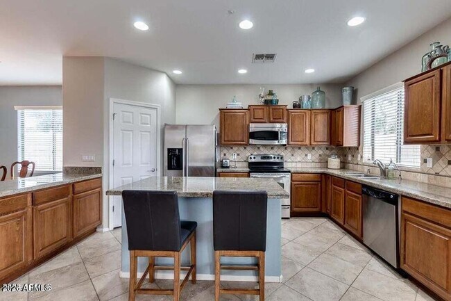 Building Photo - 3519 E Pinot Noir Ave