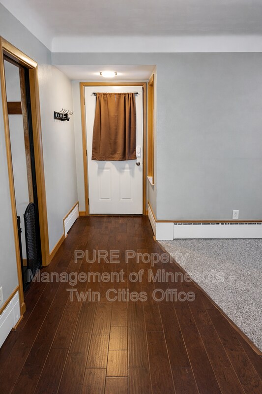 Building Photo - 30630 Broadway St N