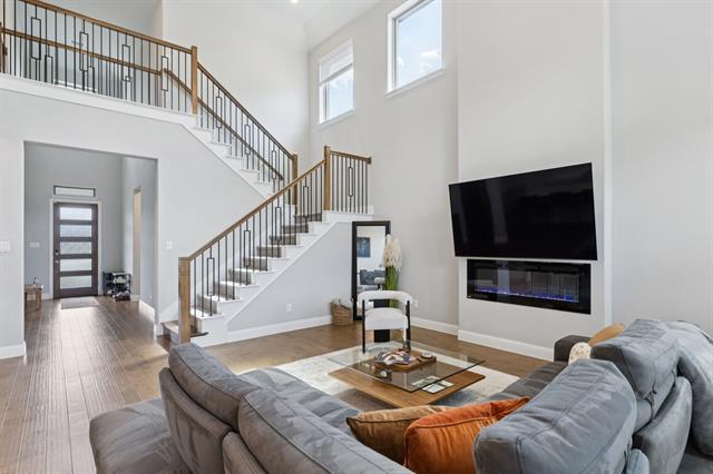 Building Photo - 7584 Zachery Dr