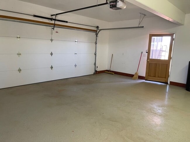 Building Photo - Privacy and Space in this Adorable Studio ...