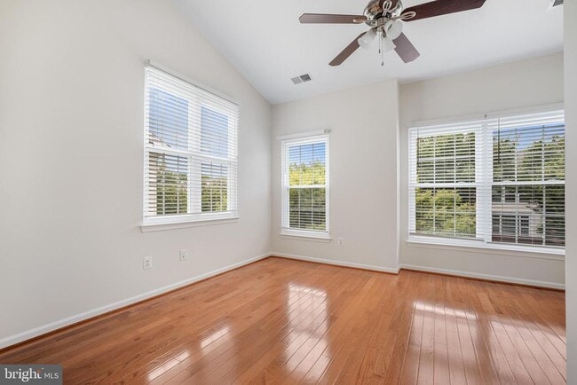 Building Photo - 20468 Greymont Terrace