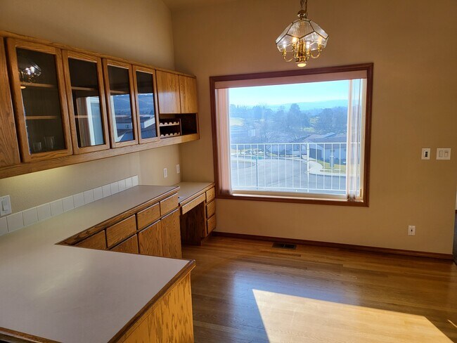 Building Photo - 435 Nicklaus Ct