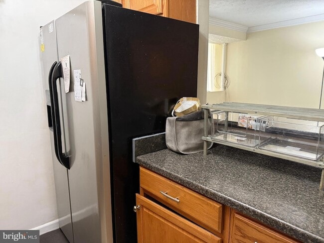 Building Photo - 7925 Mandan Rd