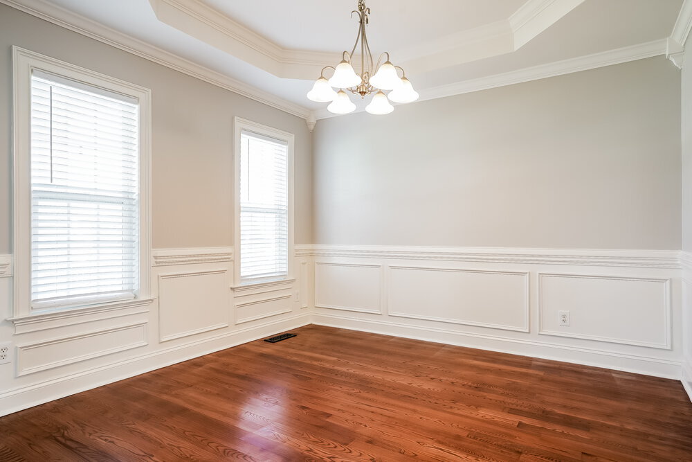 Building Photo - 476 Winding Oak Way