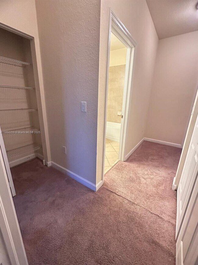 Building Photo - 15290 SW 118th Terrace