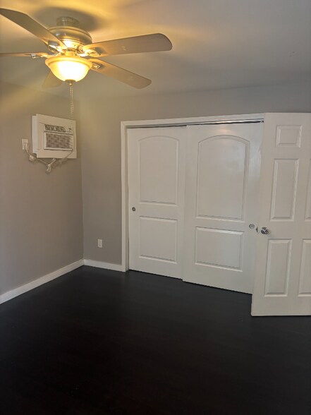 Building Photo - 1201 Franklin Ave