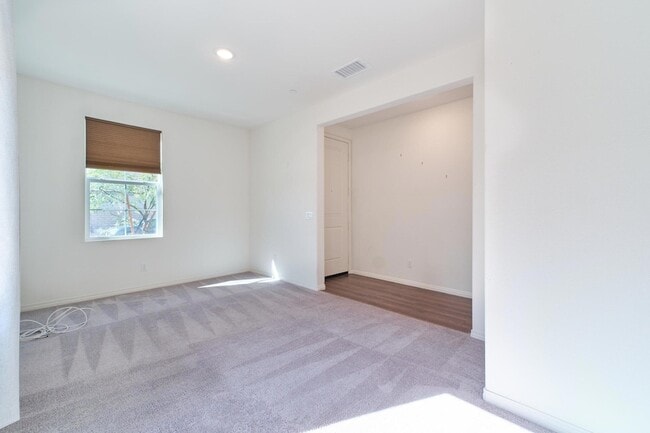 Building Photo - 85494 Cortona Ct