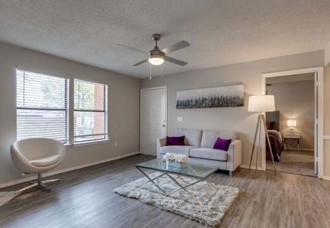 Interior Photo - 12th and Renaissance Apartments