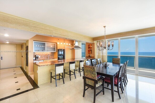 Building Photo - 1830 S Ocean Dr