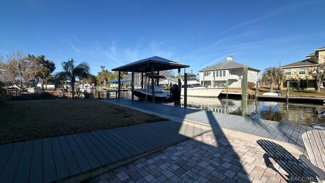 Building Photo - 1345 NW 20th Ave