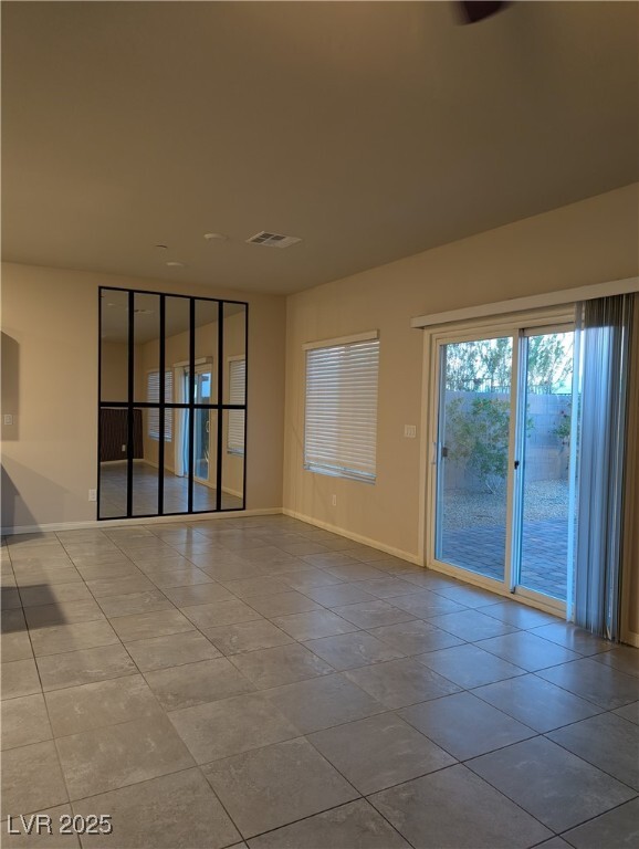 Building Photo - 5240 Sunstone Mesa Dr