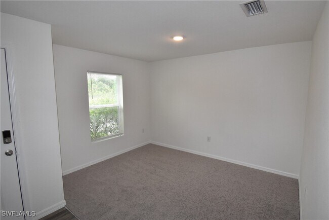 Building Photo - 3945 Constitution Dr