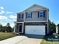 Building Photo - 122 Old Home Rd