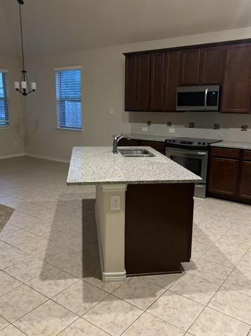 Building Photo - 316 Acadia Ln