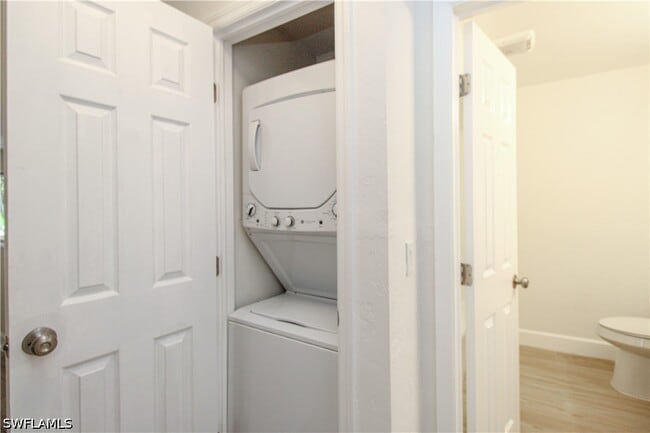 Building Photo - 1331 Chesapeake Ave