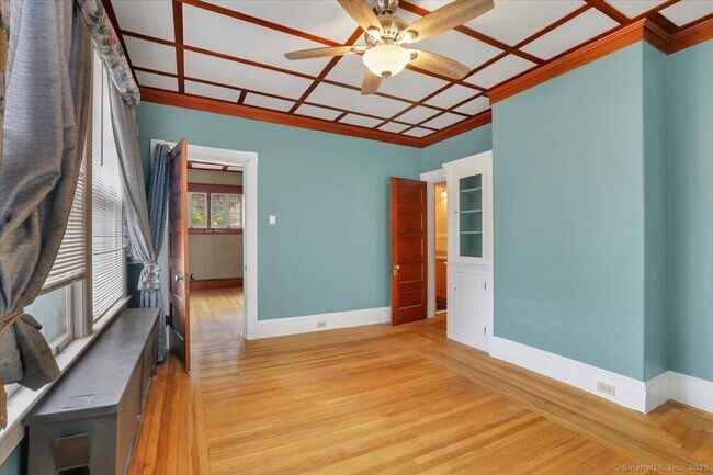 Building Photo - 46 Highland Terrace