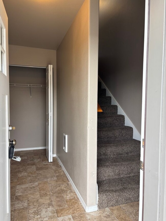 Building Photo - 1523 NE Frank McClean Ct