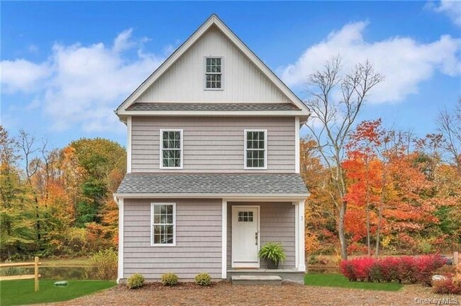 Primary Photo - 237 Tomahawk St