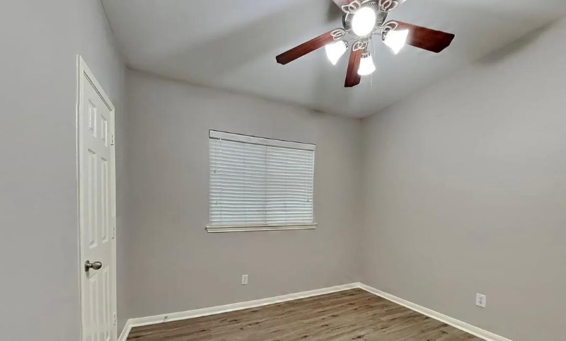 Building Photo - 3202 Black Ln