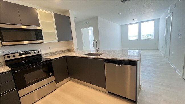 Building Photo - 5579 Millenia Park Blvd