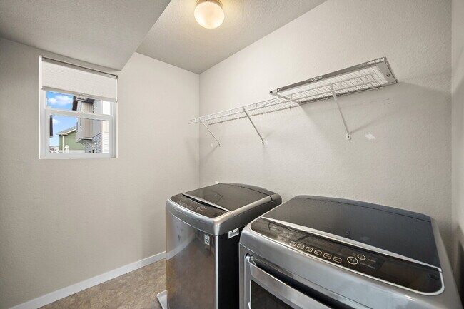 Building Photo - 6221 John Muir Trl