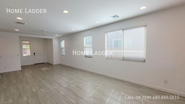 Building Photo - 9222 W Roma Ave