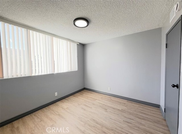 Building Photo - 6979 Palm Ct