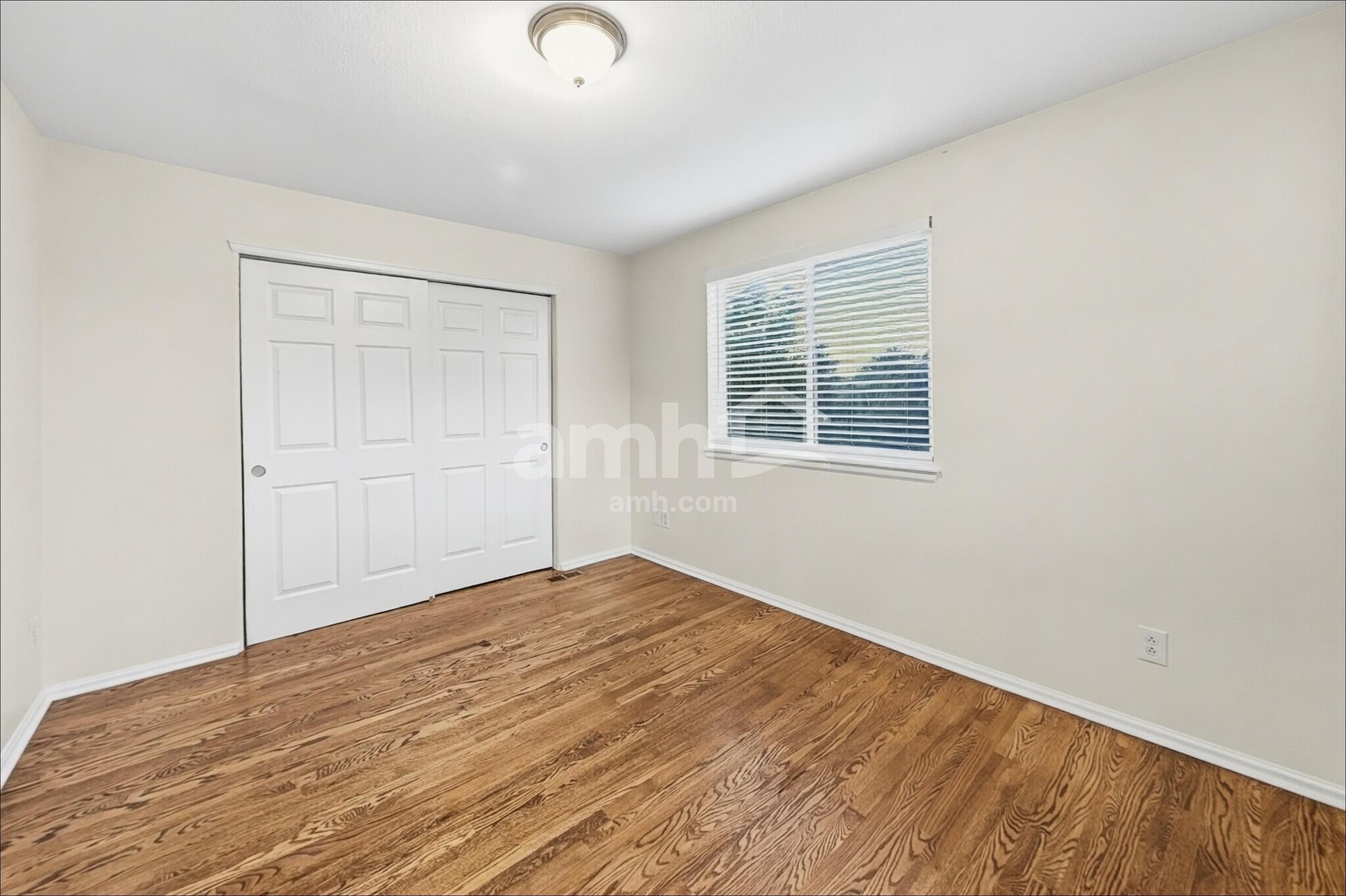 Building Photo - 11852 Altura St