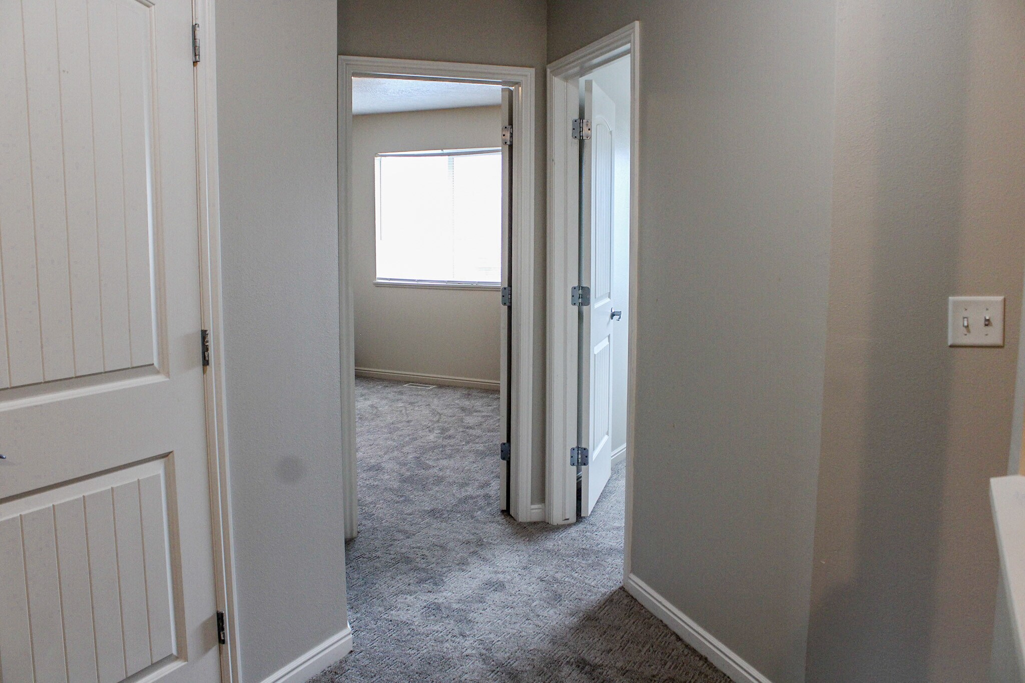 Building Photo - 462 W 1490 N