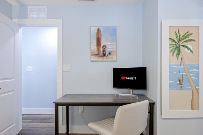 Building Photo - 79 S Brevard Ave