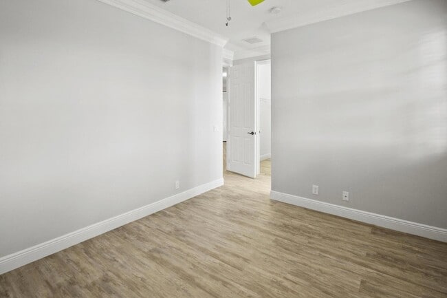 Building Photo - 9845 Cobblestone Creek Dr