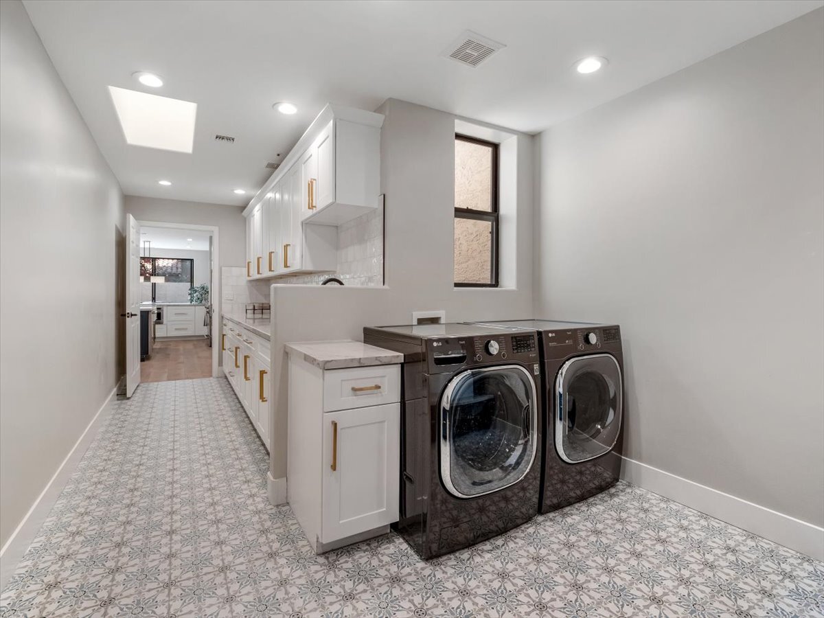 Enormous laundry room/drop zone area with brand new large capacity W/D - 8437 N 84th St