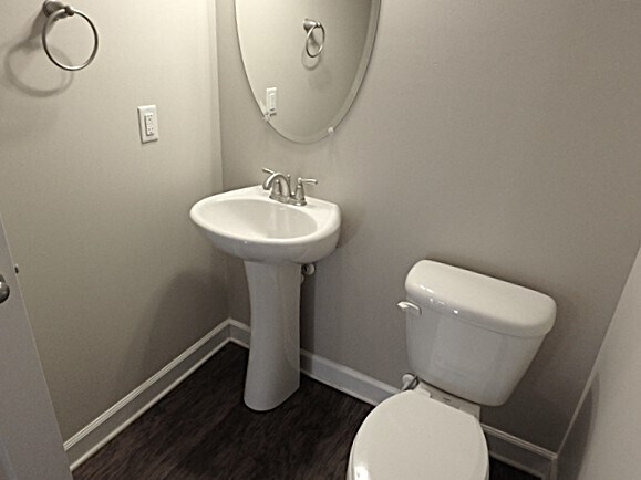 Building Photo - 524 McCarthy Dr