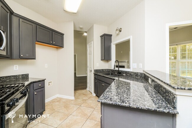 Building Photo - 4610 Chargrey Station SW