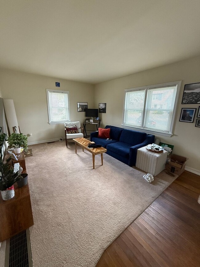 Building Photo - 1 bedroom | 1 bath - Oaklyn, NJ