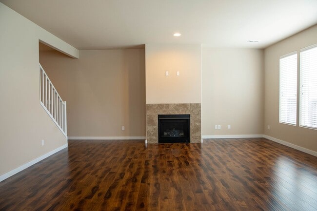 Building Photo - 3048 Puget Meadow Loop NE