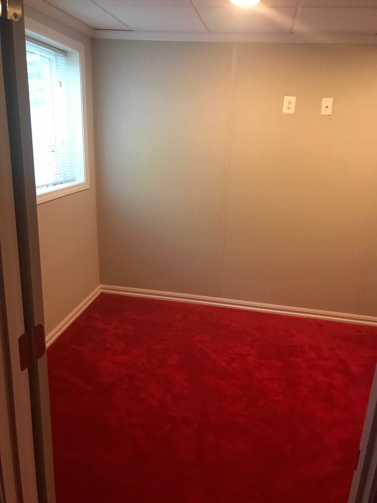 Building Photo - 7402 Nigh Rd