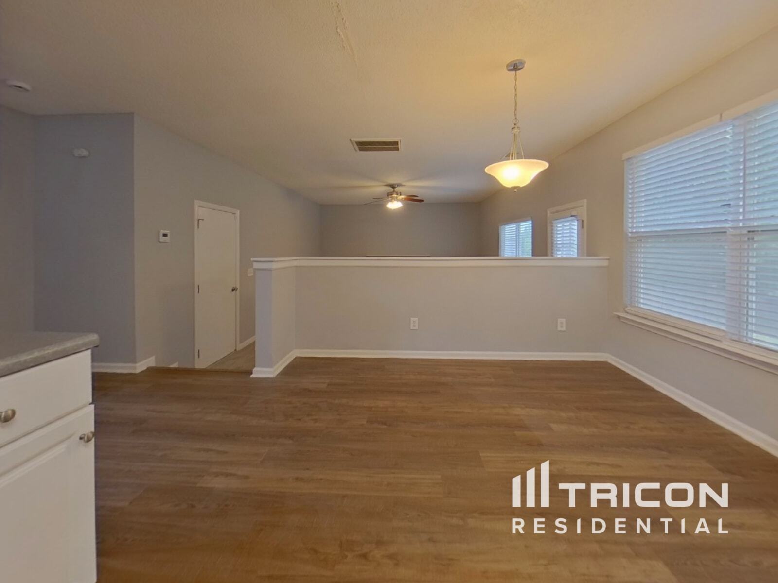 Building Photo - 4247 Arnolds Mill Overpass