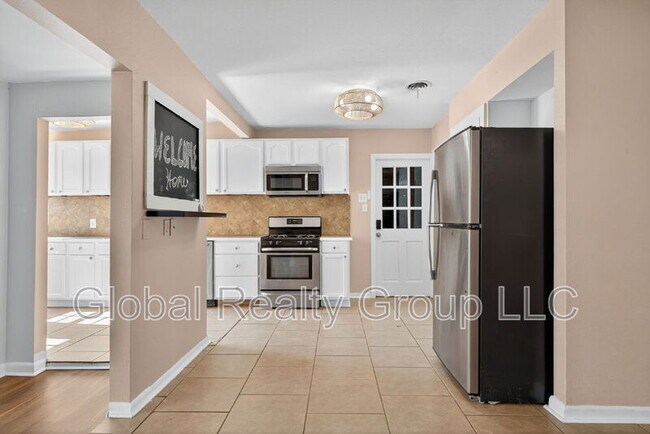 Building Photo - 189 National Blvd