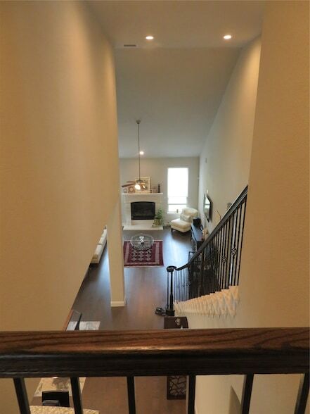Building Photo - 5616 Amphora Ave