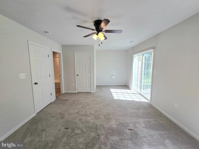 Building Photo - 13146 Dowdens Sta Wy